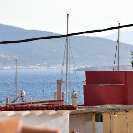 Appartamento Αρχοντικό Σπίτι Στην Αίγινα Esterno foto