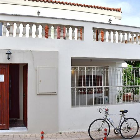 Appartamento Αρχοντικό Σπίτι Στην Αίγινα Esterno foto